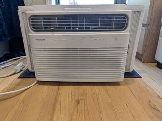 Window AC unit