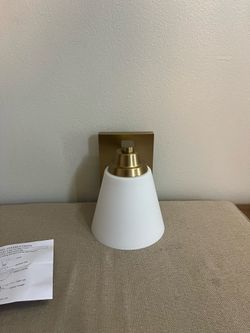 New Gold Wall Lamp whit 💡 ( hardwired / only one )