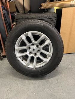 (4) Chevy Wheels and Tire set