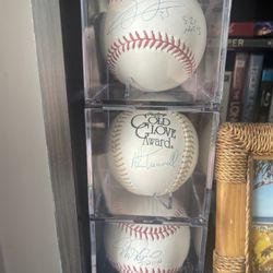 HOF baseballs Autographed 