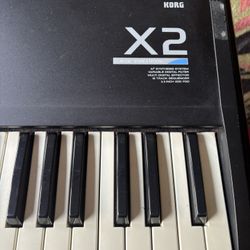 KORG X2  76 Key 