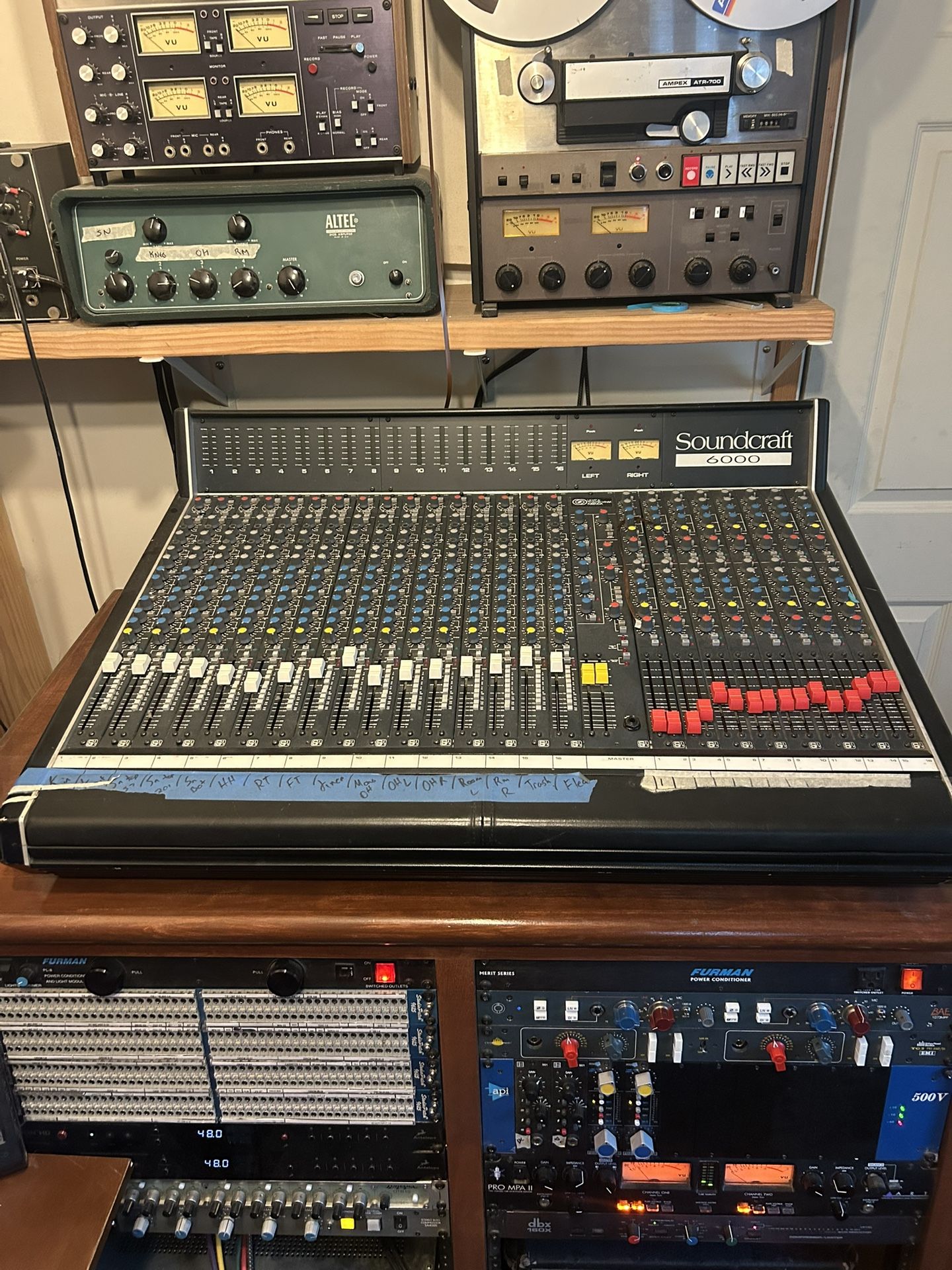 Soundcraft 6000 Professional Vintage Analog Mixing Console