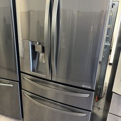 Counter Depth Black Stainless Steel LG Refrigerator 