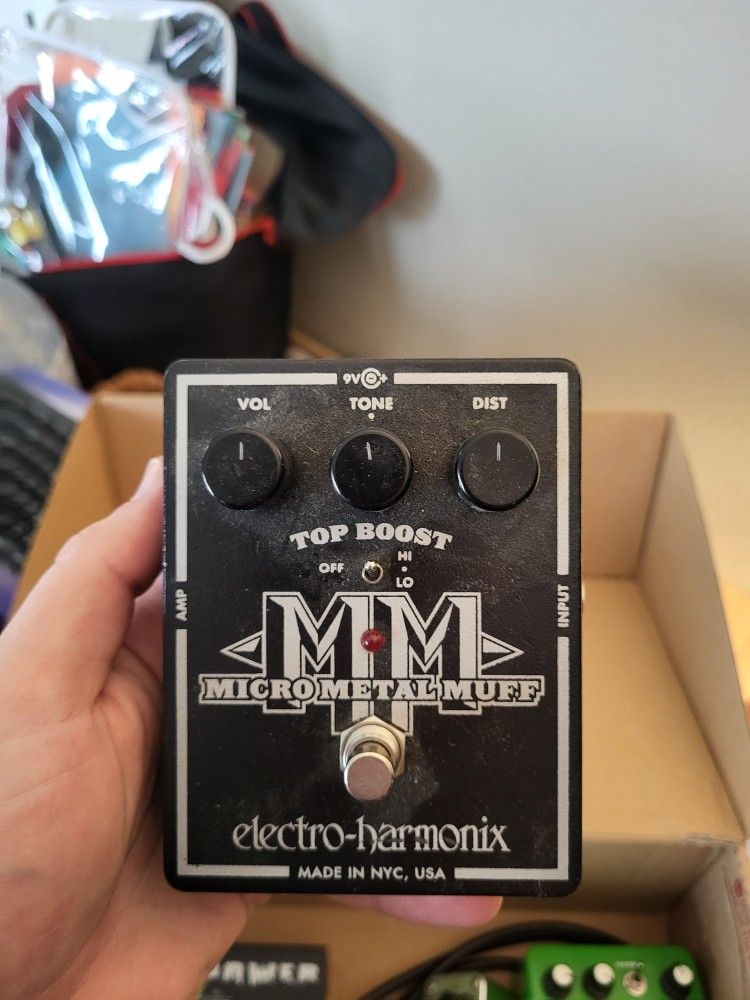 EHX Micro Metal Muff