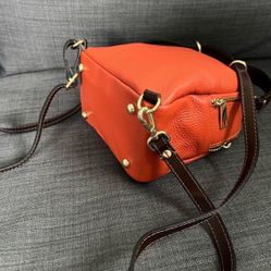 Divina Firenze a small orange Leather  Backpack 