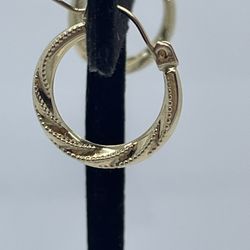 14K Gold Fancy Earrings.New 