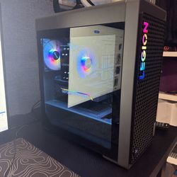Legion T5 26Irb8 Tower PC i7-13700F GeForce RTX 4070 32GB RAM 2TB SSD W11H