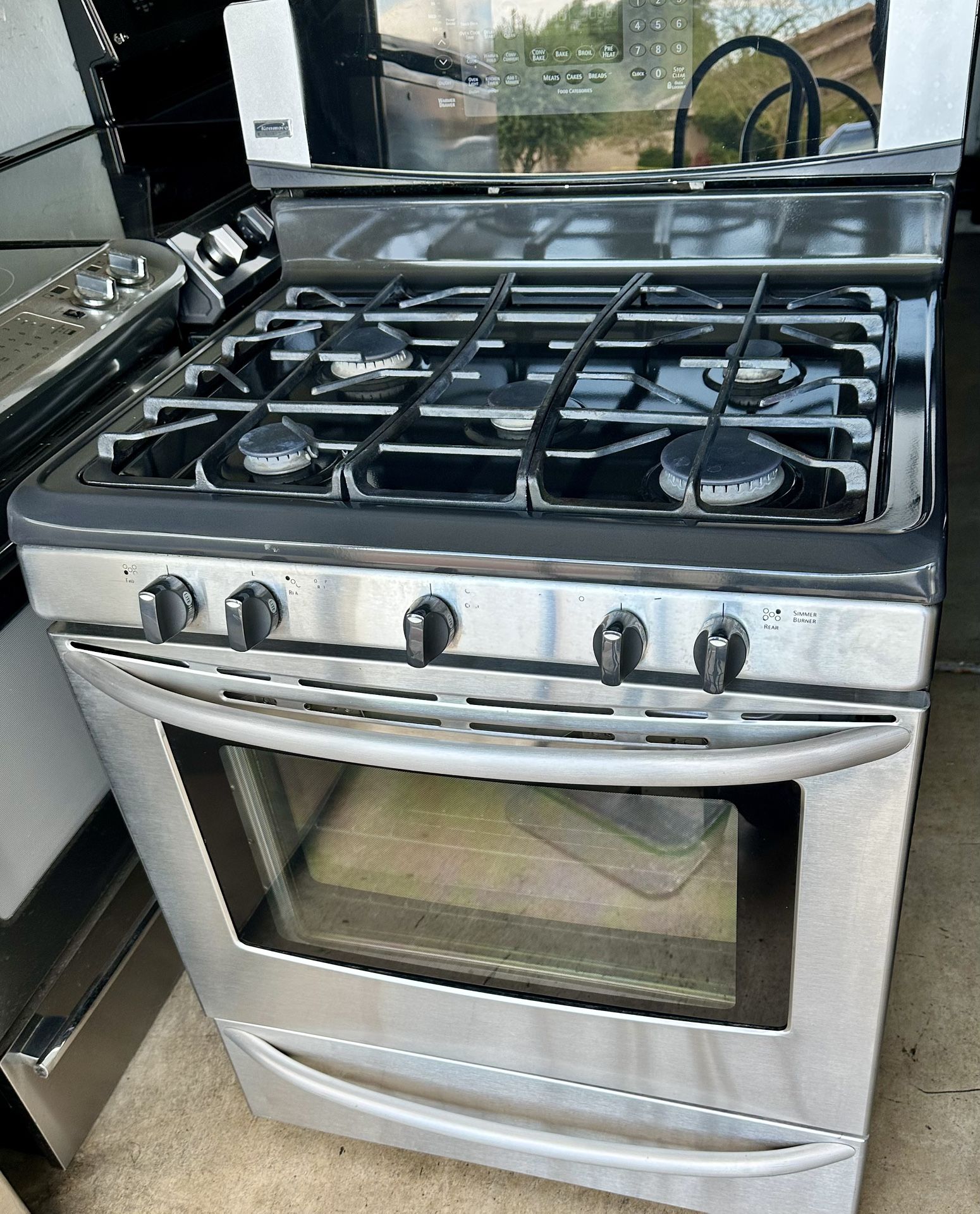 Kenmore Gas Stove Good Condition