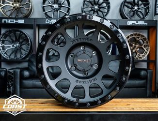 Method 305 Double Black Available in 6x135 17” Rim !!