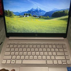 Hp laptop pink 14 Inch