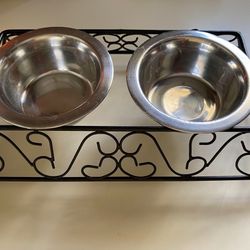 Food And Water Bowls 
