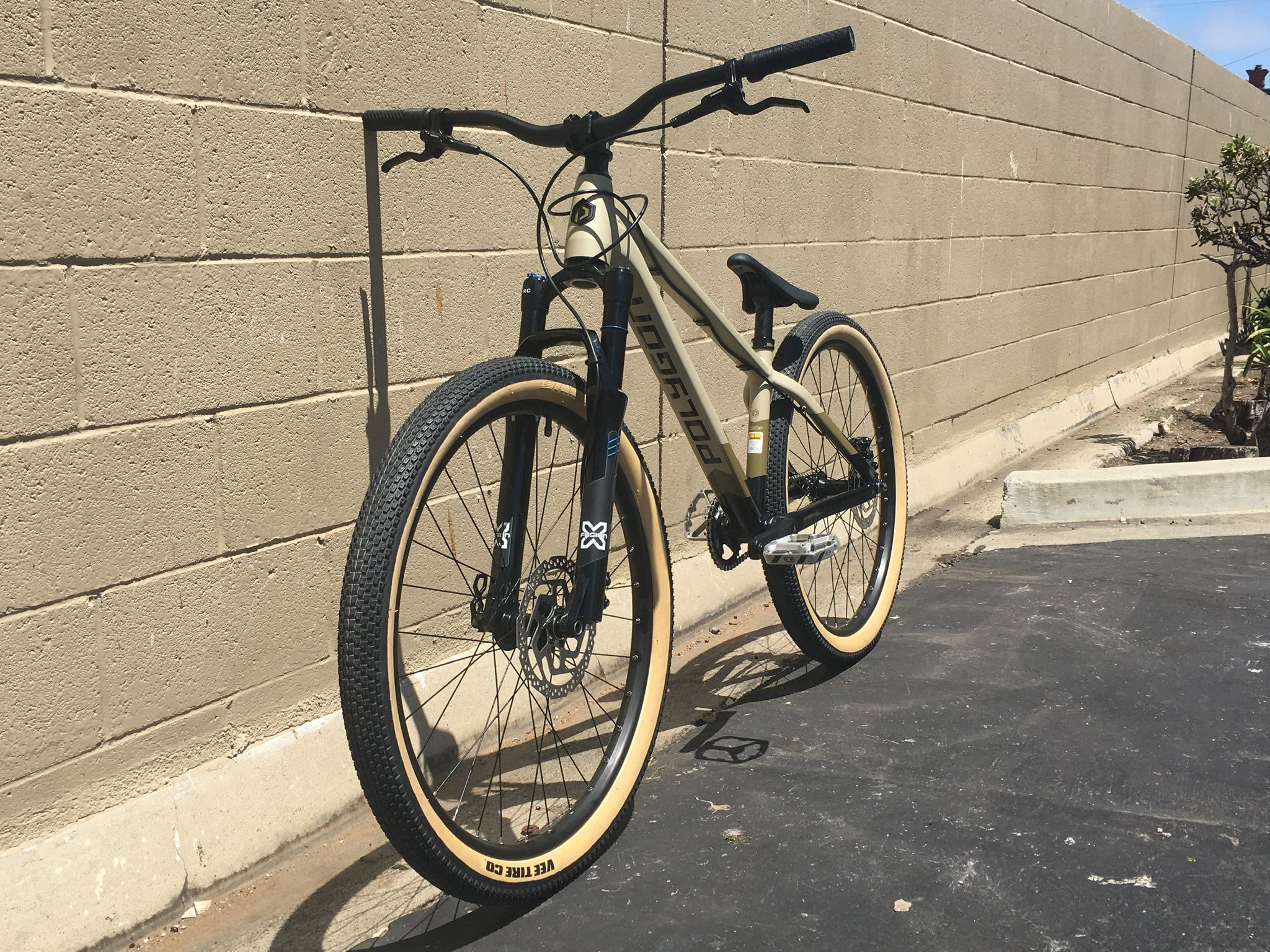 Polygon Trid Dirt Jumper