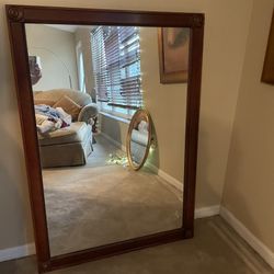 Pick Up In Wintergarden Florida Very Solid Vintage Mirror Wood If Hang Vertically It Has A Good Solid Wire On The Back Pictures Added Of The Informati