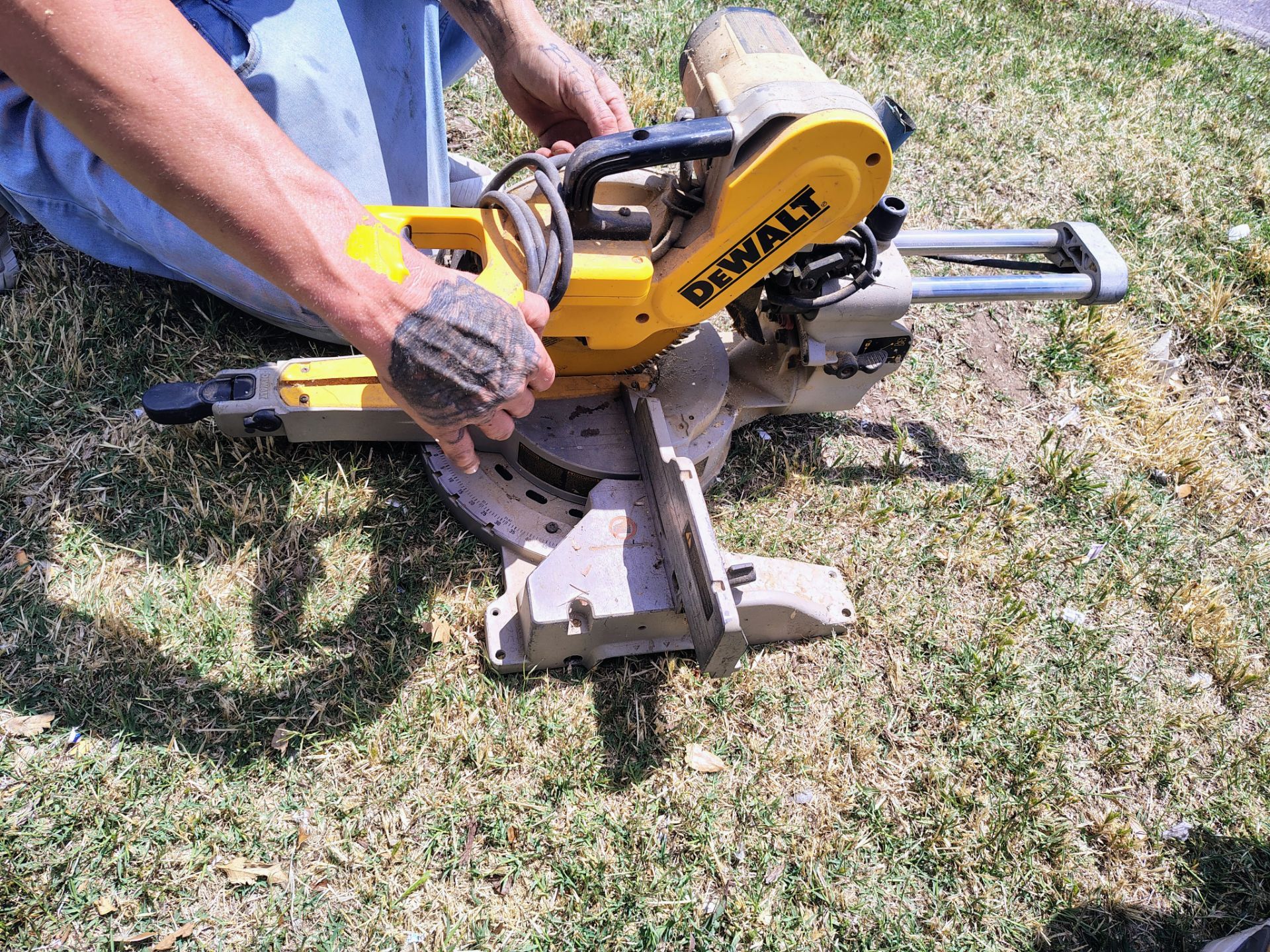 DeWalt 10in Double Bevel Siding Miter Saw with Laser