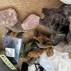 Aquarium Items