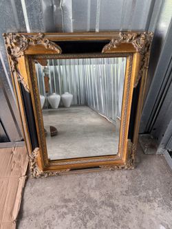 Vintage gold baroque mirror