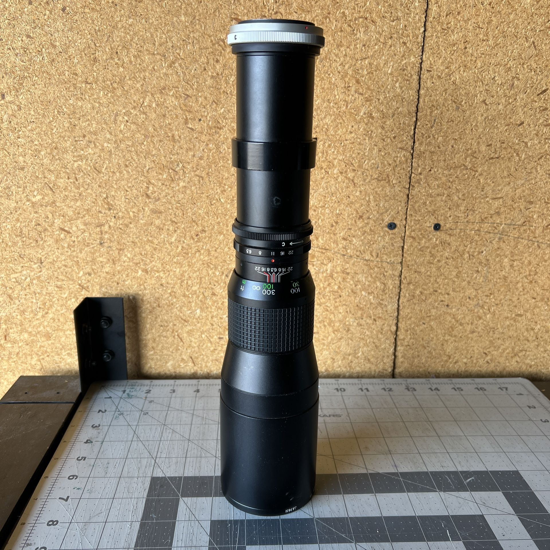 Quantaray 400mm f/6.3 Tele-photo Camera Lens