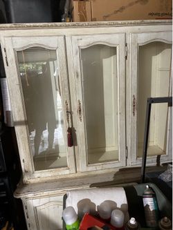 China cabinet