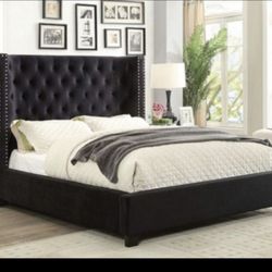 Queen Bed Frame With Mattress 