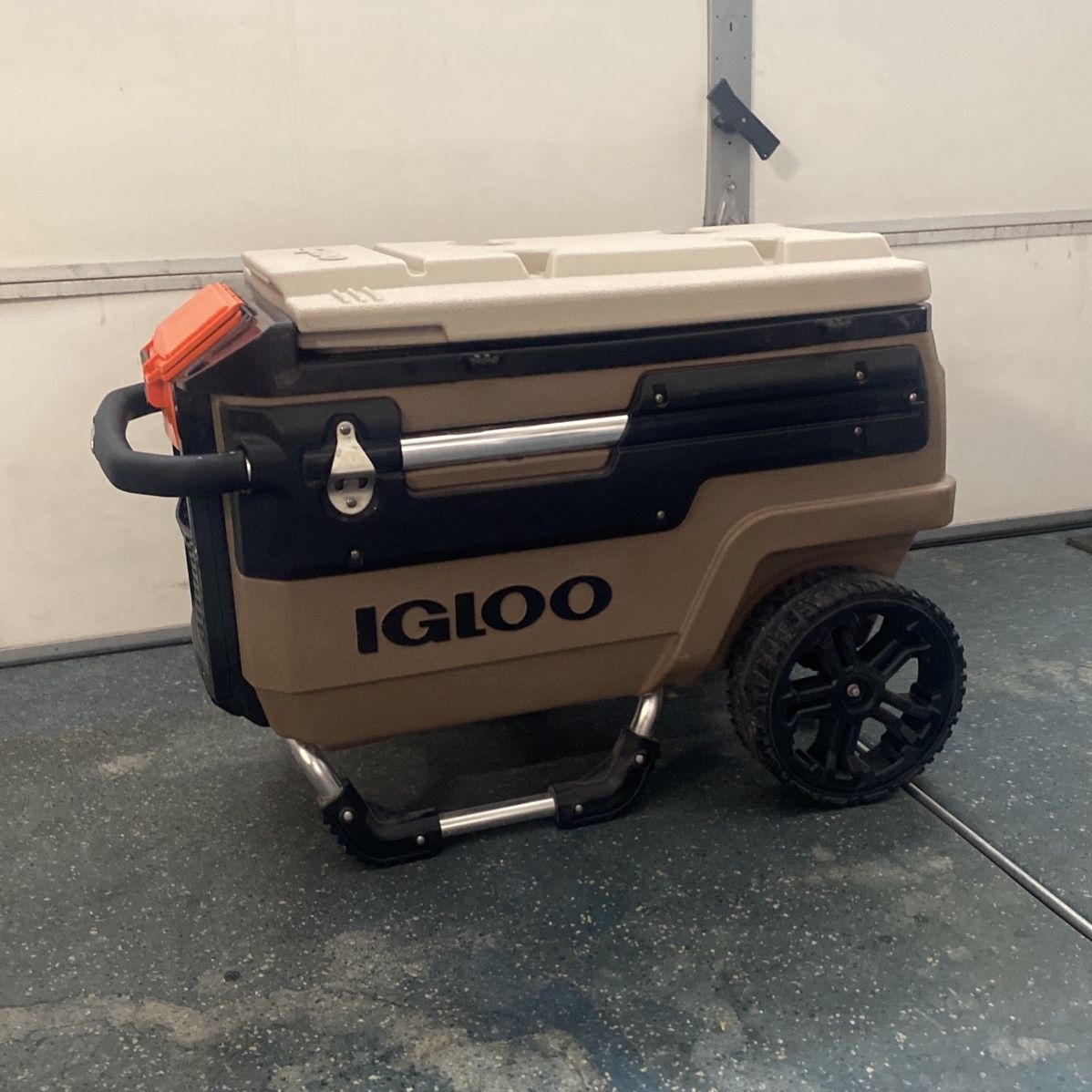 Igloo Trailmate Cooler