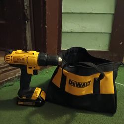 DeWalt Drill 