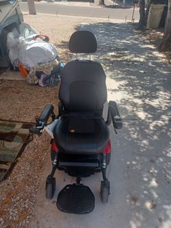 Merits Mobility Scooter model 325A