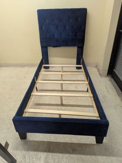 Modern blue frame set twn