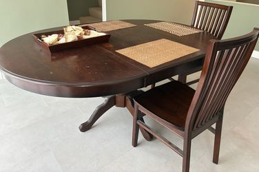 Dining Table 2 Chairs