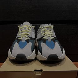 Adidas Yeezy Boost 700 Wave Runner size 13