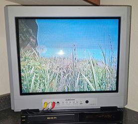 Emerson 20" CRT TV - Working – Pure Flat Screen