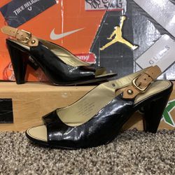 BANANA REPUBLIC-women’s black patent leather strap peeptoe high heels