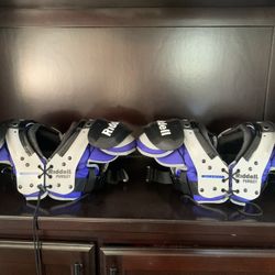 RIDDELL  PURSUIT  YOUTH XS FOOTBALL SHOULDER PADS