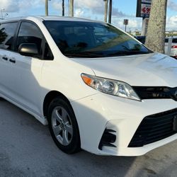 2020 Toyota Sienna