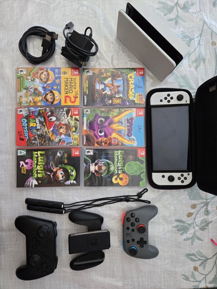 Nintendo Switch  350$