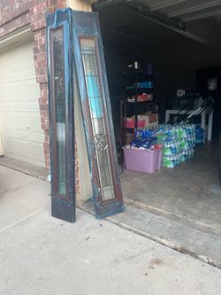 Side door windows