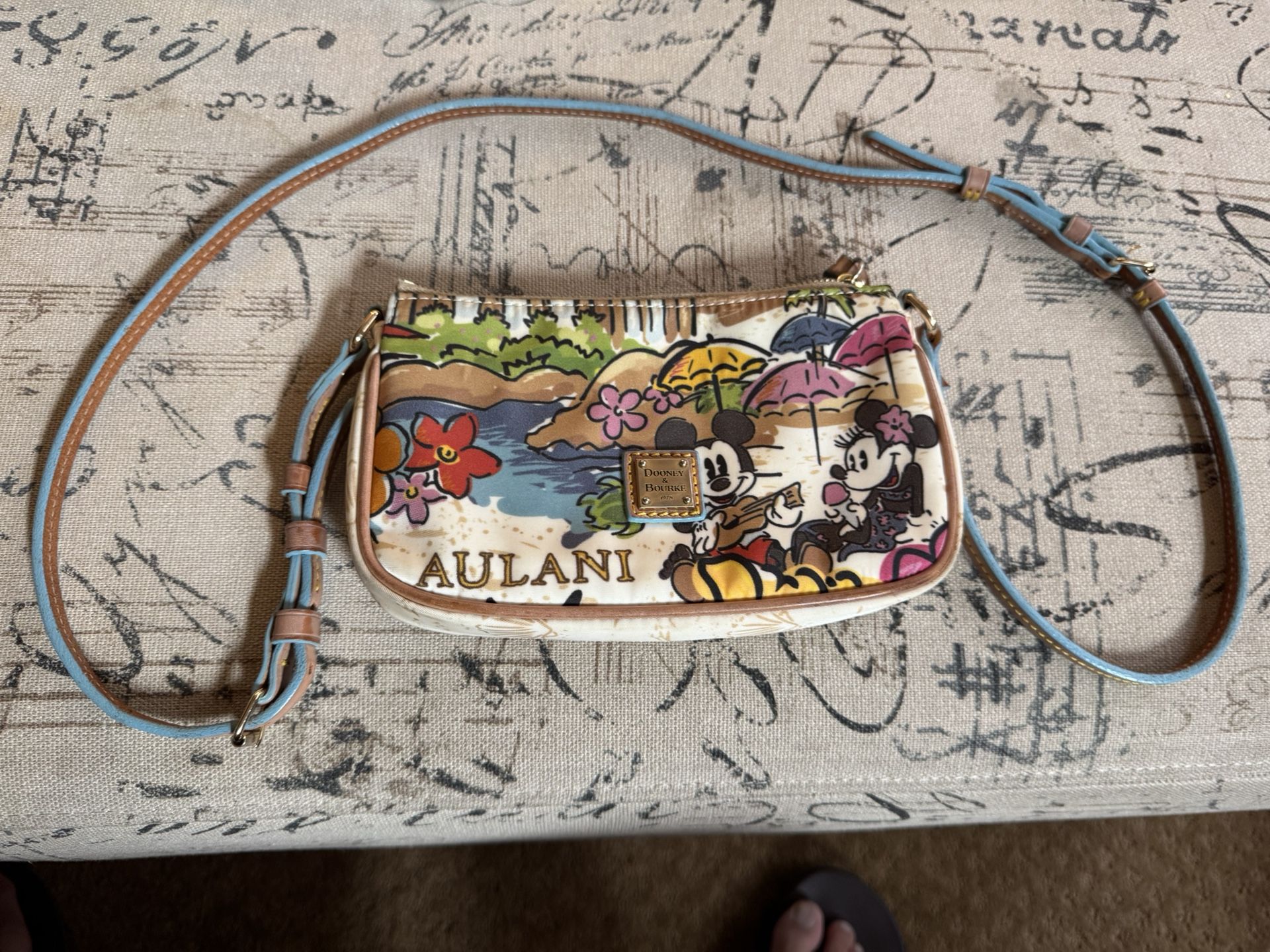 Dooney And Bourke 
