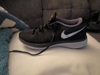 Woman NIKE 6,5US