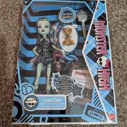 Monster High Frankie Stein Boo-riginal Creeproduction Fashion Doll