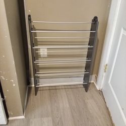 Shoe rack 