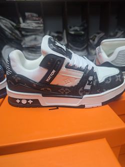 Louis Vuitton LV Trainer Sneakers