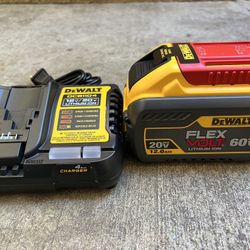 DEWALT FLEXVOLT 20V/60V MAX Lithium-lon 12.0Ah Battery And Charger 