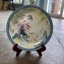 Imperial Jingdezhen Beauties of the Red Mansion Collection by Master Artisan Zhao Huimin Porcelain Pao-chai First Plate With Box 9" Weighs 16.9 Ounce