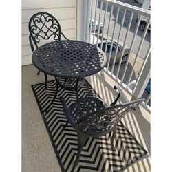Outdoor patio furniture table with 2 chairs 