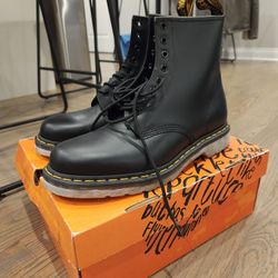 Dr Martens Black Boots