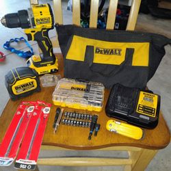 Dewalt Atomic compact series tool bundle
