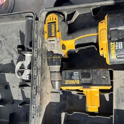 DeWALT 18V XRP Hammer Drill/Driver Kit (DCD950KX) - Heavy Duty