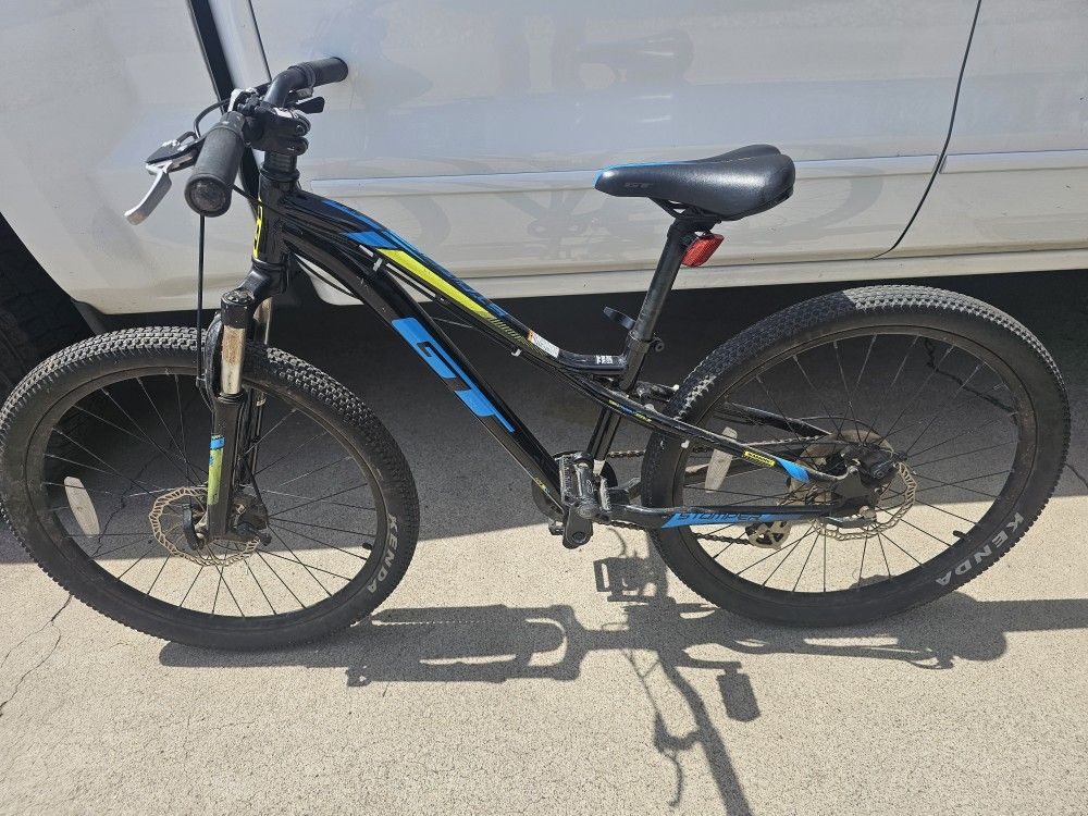 Gt Stomper Kids Mtn Bike