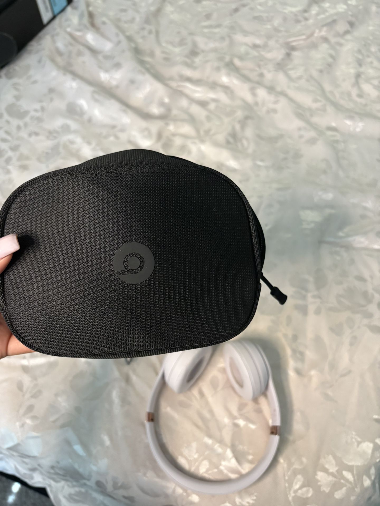 Beats Solo4 Wireless Headphones
