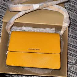 Michael Kors Crossbody—NEW!