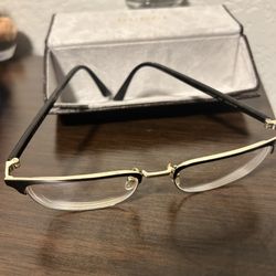 Gucci Gold Frame Glasses 